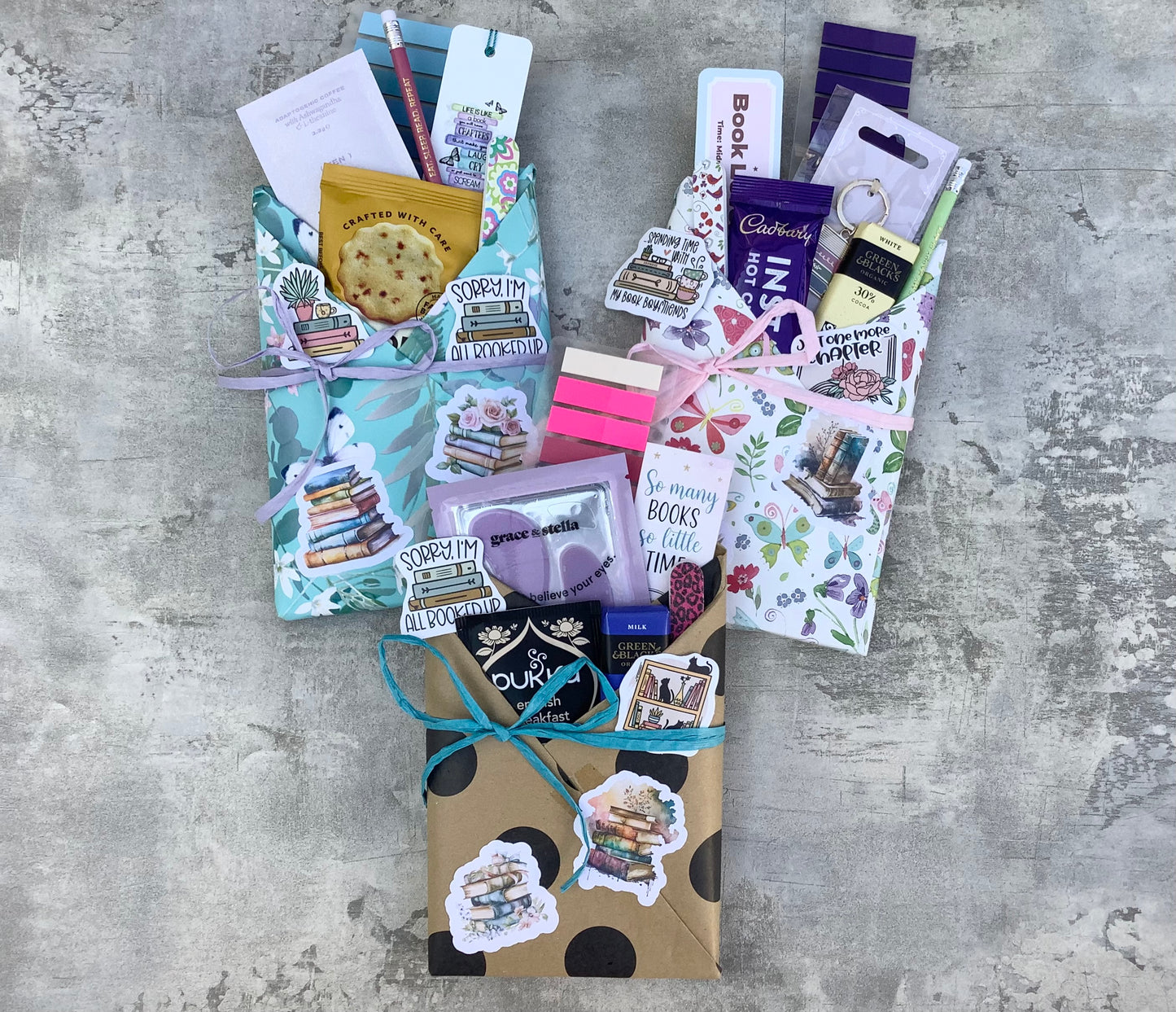 Blind Date with a Book - Surprise Wrapped Booktok