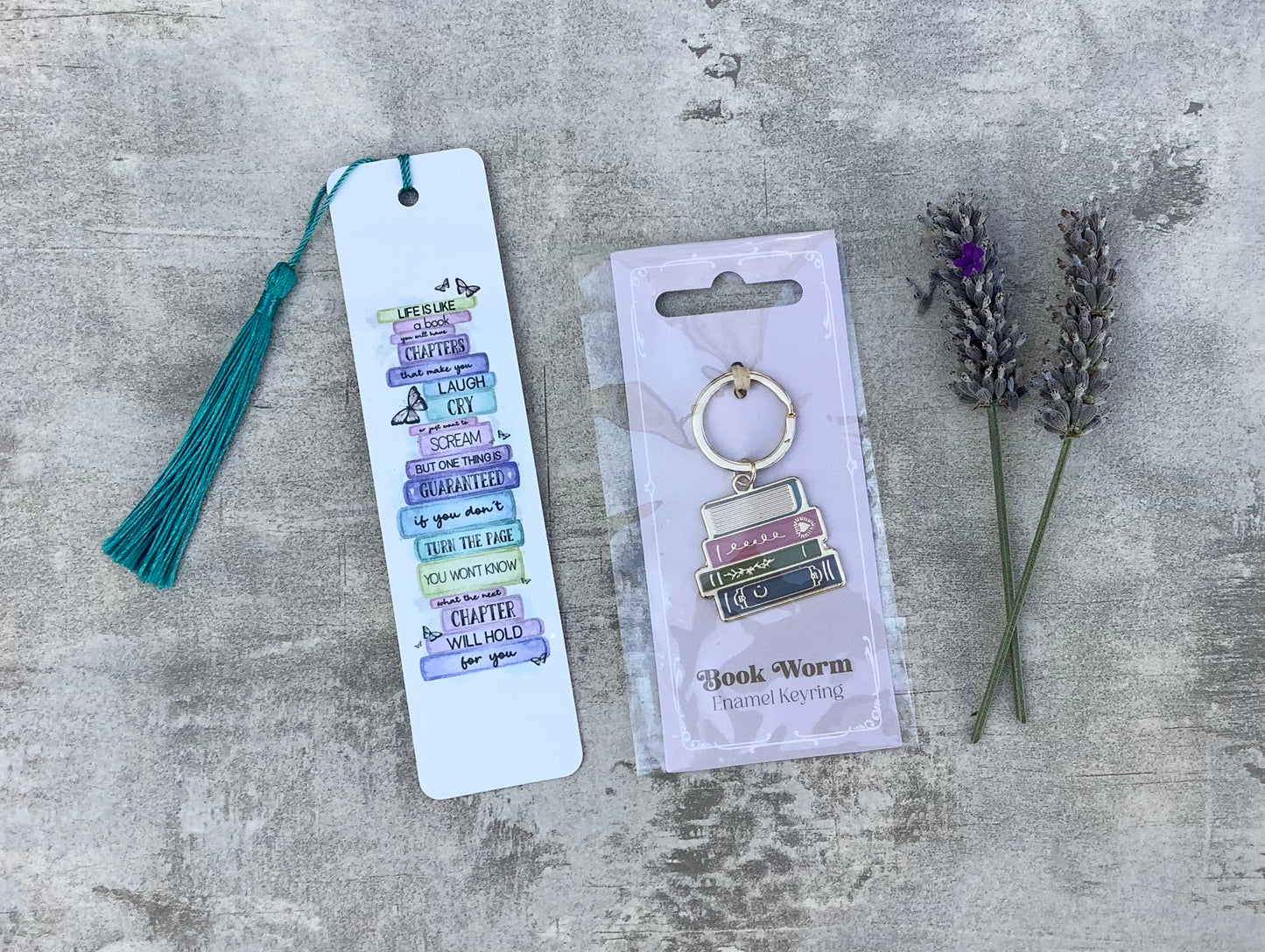 Blind Date with a Book - Surprise Wrapped Booktok