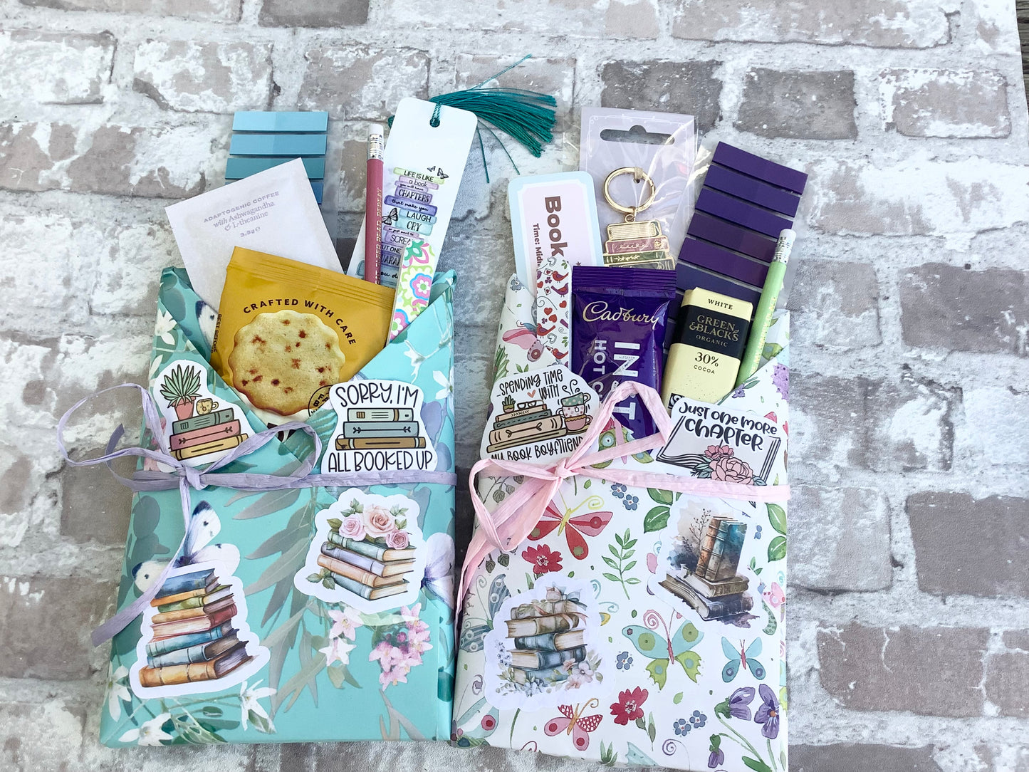 Blind Date with a Book - Surprise Wrapped Booktok