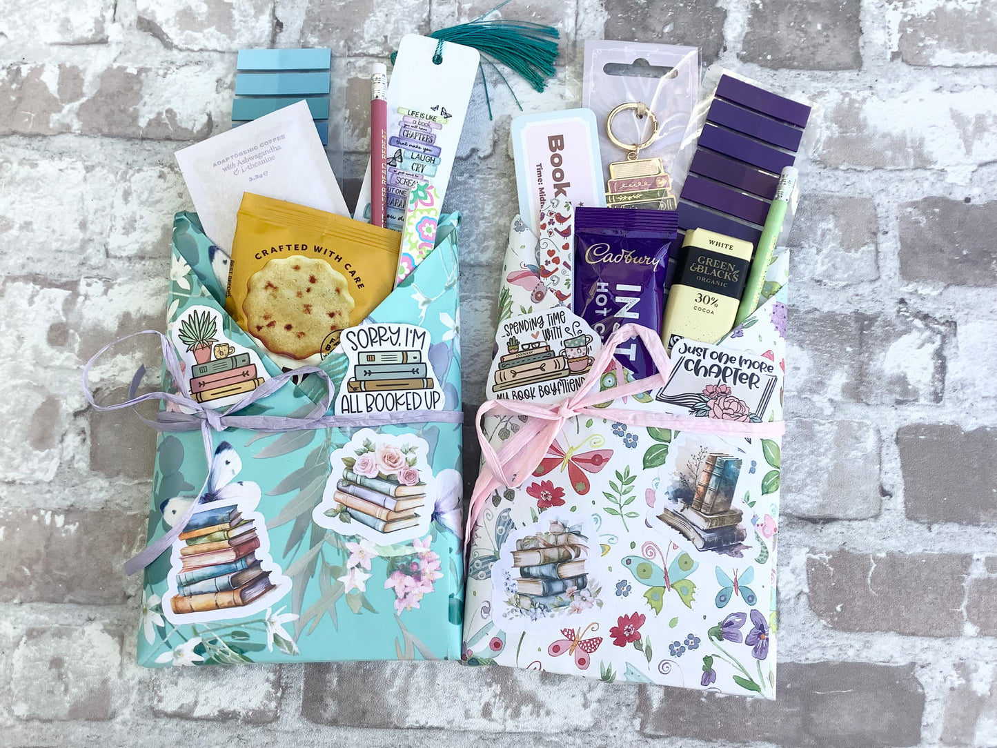 Blind Date with a Book - Surprise Wrapped Booktok