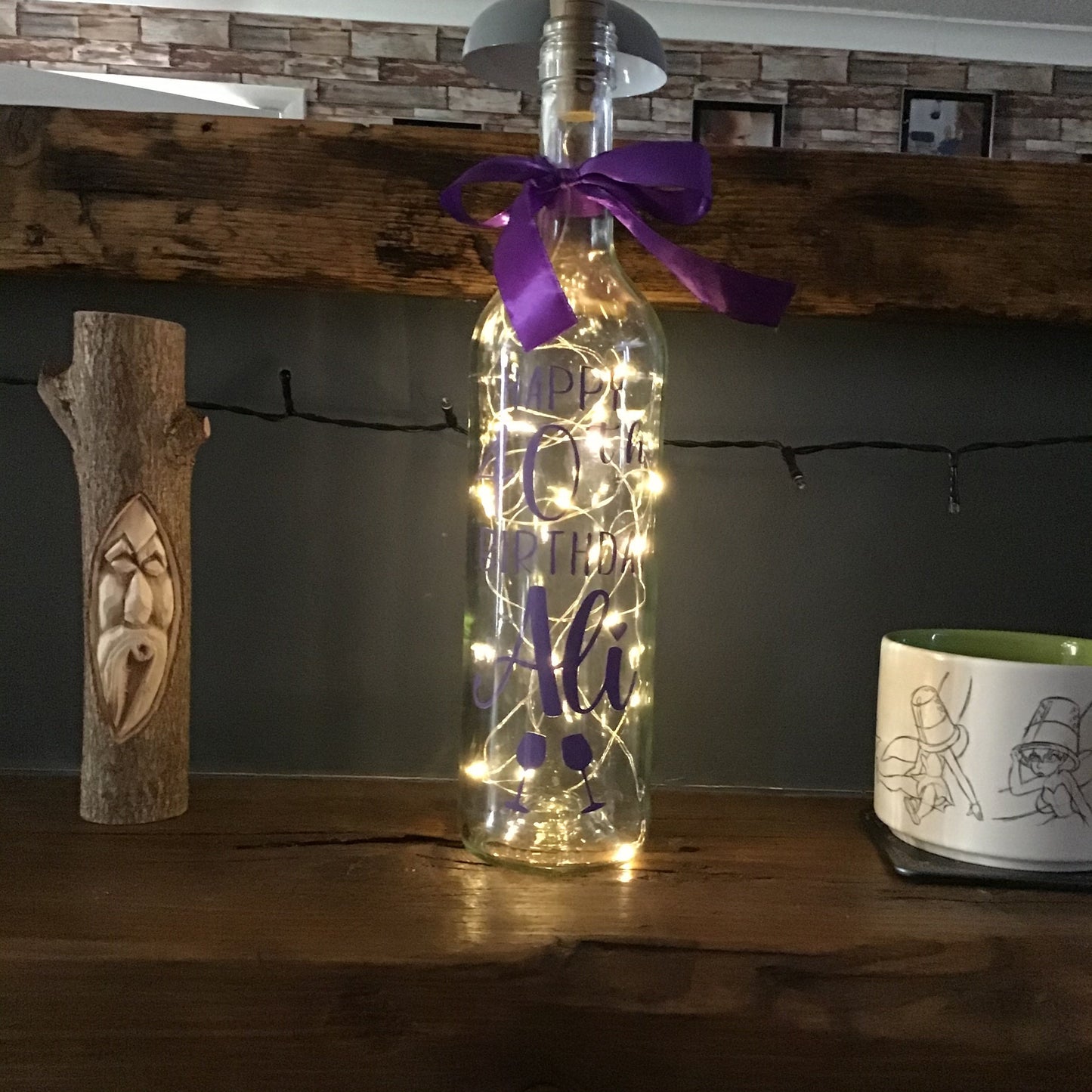 Personalised Light-Up Wine Bottle – Custom Birthday Gift with LED Fairy Lights – Unique Gift for Her, Him or Milestone Birthdays